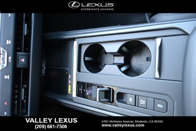 New 2026 Lexus ES 350e w/ Convenience Package FWD image 9