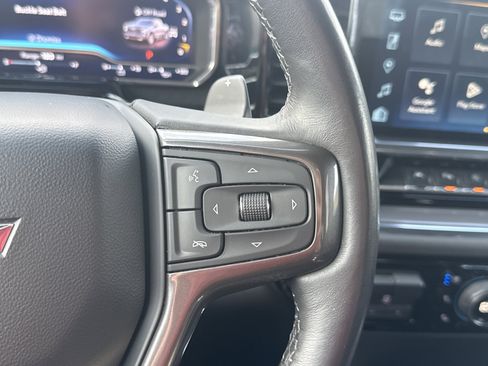 Used 2023 Chevrolet Silverado 1500 High Country w/ High Country Premium Package AWD/4WD image 20