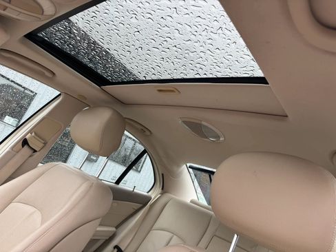 Used 2006 Mercedes-Benz E 350 E 350 4MATIC Sedan 4D image 13