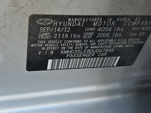 Used 2013 Hyundai Elantra GT w/ Style Pkg image 51