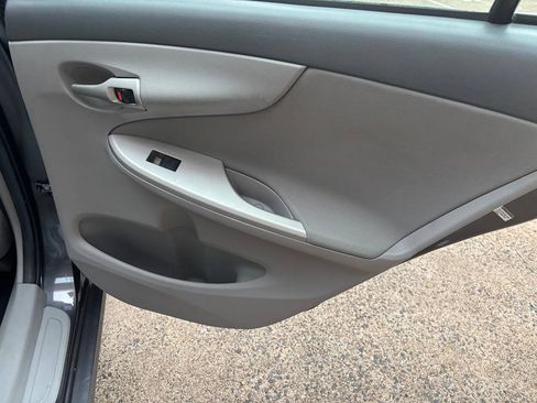 Used 2010 Toyota Corolla LE FWD image 20