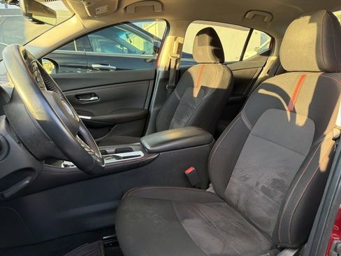 Used 2022 Nissan Sentra SR w/ Electronics Package image 20