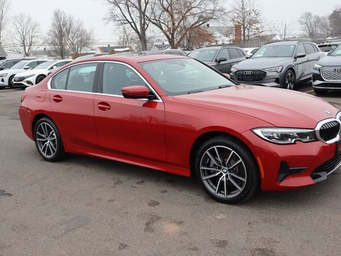 Used 2020 BMW 330i xDrive Sedan w/ Convenience Package image 3