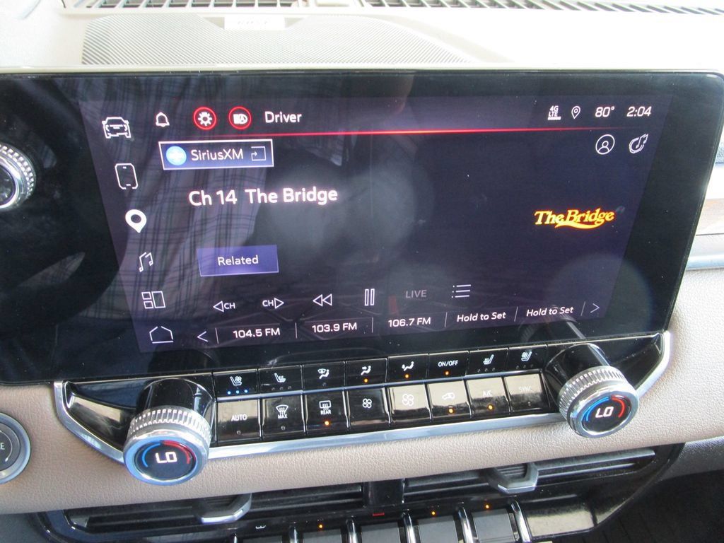 Used 2024 GMC Canyon Denali AWD/4WD image 40