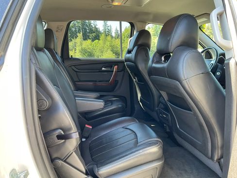 Used 2014 Chevrolet Traverse LTZ w/ LPO, 'HIT The Road' Package FWD image 15