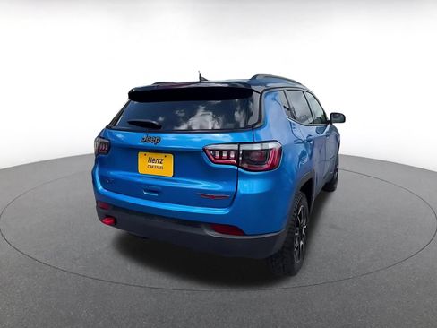Used 2025 Jeep Compass Trailhawk AWD/4WD image 15
