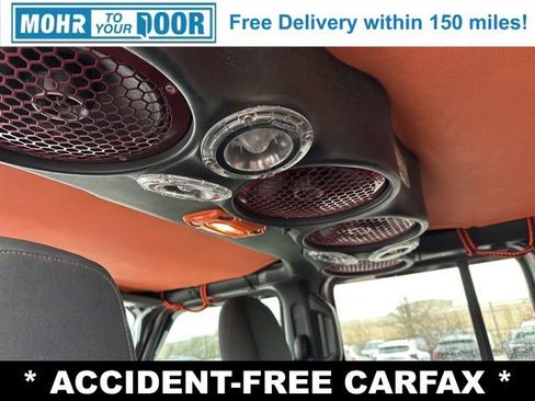 Used 2018 Jeep Wrangler Unlimited Sport S image 31