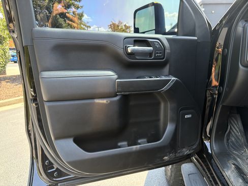 Used 2022 GMC Sierra 1500 AT4 w/ AT4 Premium Package AWD/4WD image 16