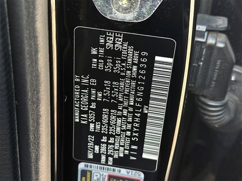 Used 2022 Kia Sorento EX w/ Panoramic Sunroof Package image 38