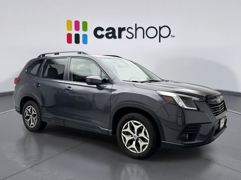 Used 2022 Subaru Forester Premium w/ Popular Package #2 AWD/4WD image 7