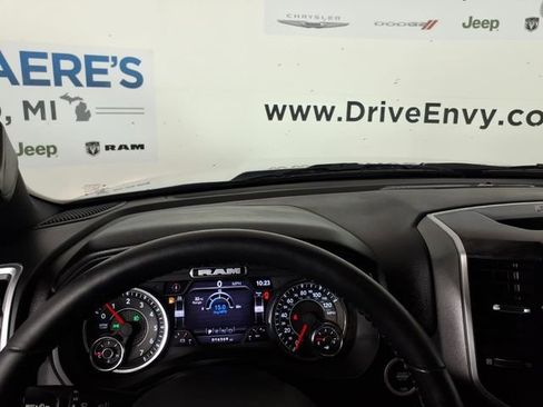 Used 2023 RAM 1500 Big Horn AWD/4WD image 23