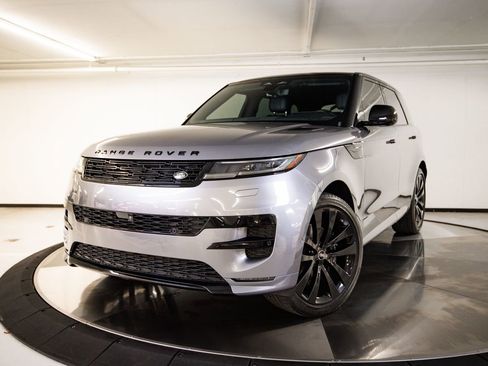 Used 2025 Land Rover Range Rover Sport Dynamic SE AWD/4WD image 1