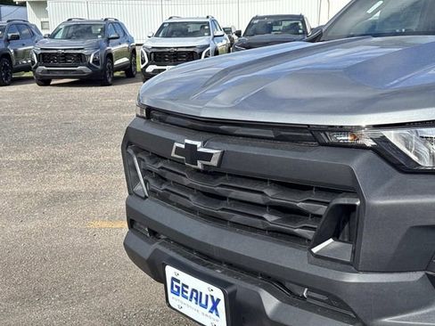 New 2026 Chevrolet Colorado W/T RWD image 2