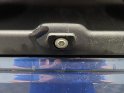 Used 2017 Ford F150 XLT w/ Equipment Group 302A Luxury image 38