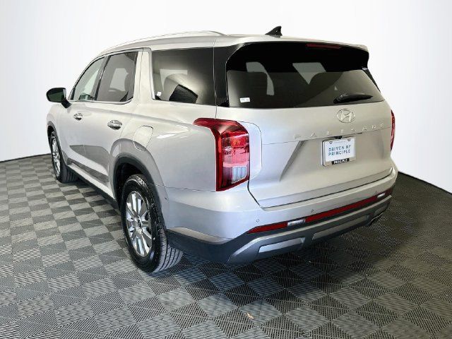 Used 2025 Hyundai Palisade SEL FWD image 6