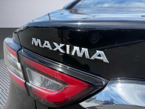 Used 2023 Nissan Maxima SL FWD image 10