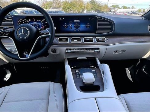 New 2026 Mercedes-Benz GLE 450 4MATIC image 4