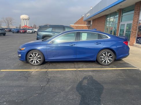 Used 2023 Chevrolet Malibu RS image 1
