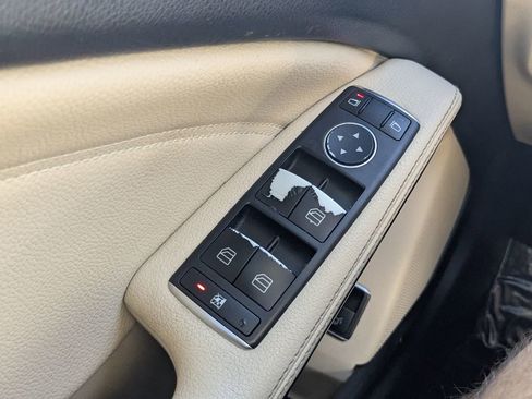 Certified 2020 Mercedes-Benz GLA 250 image 7