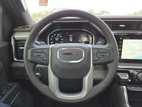 Used 2025 GMC Sierra 1500 Denali w/ Denali Reserve Package image 33