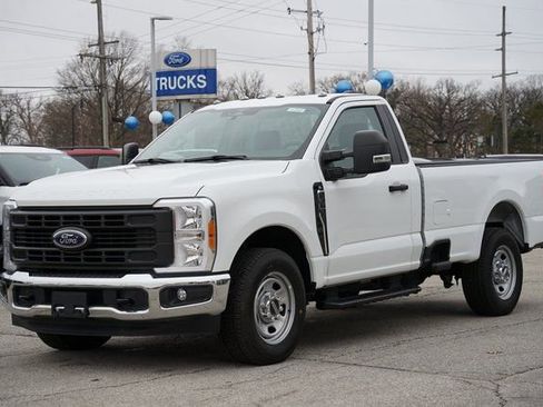 New 2023 Ford F350 XL w/ XL Chrome Package RWD image 3