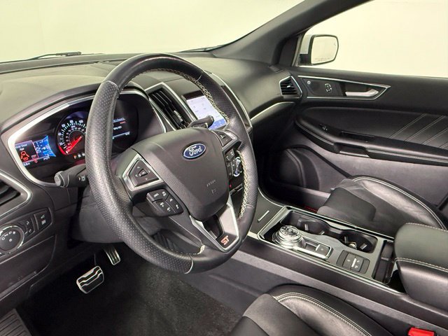Used 2020 Ford Edge ST w/ Equipment Group 401A AWD/4WD image 15
