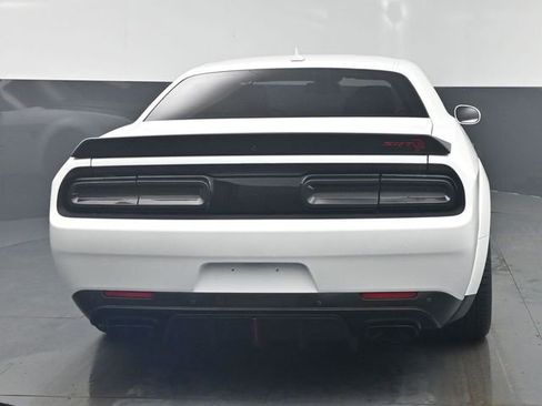 Used 2021 Dodge Challenger SRT Hellcat Redeye image 11