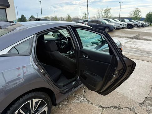 Used 2017 Honda Civic EX-T image 17