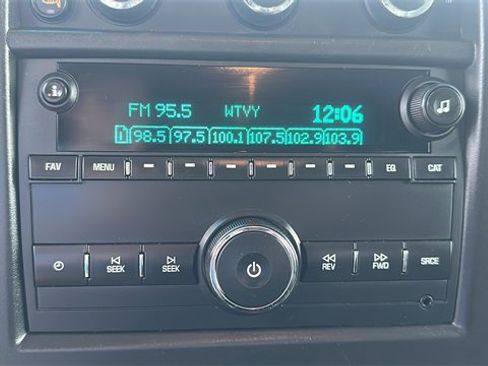 Used 2023 GMC Savana 2500 w/ Driver Convenience Package image 17