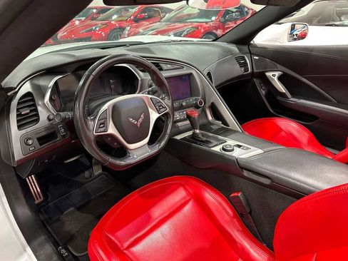 Used 2019 Chevrolet Corvette Stingray Convertible w/ 1LT RWD image 10
