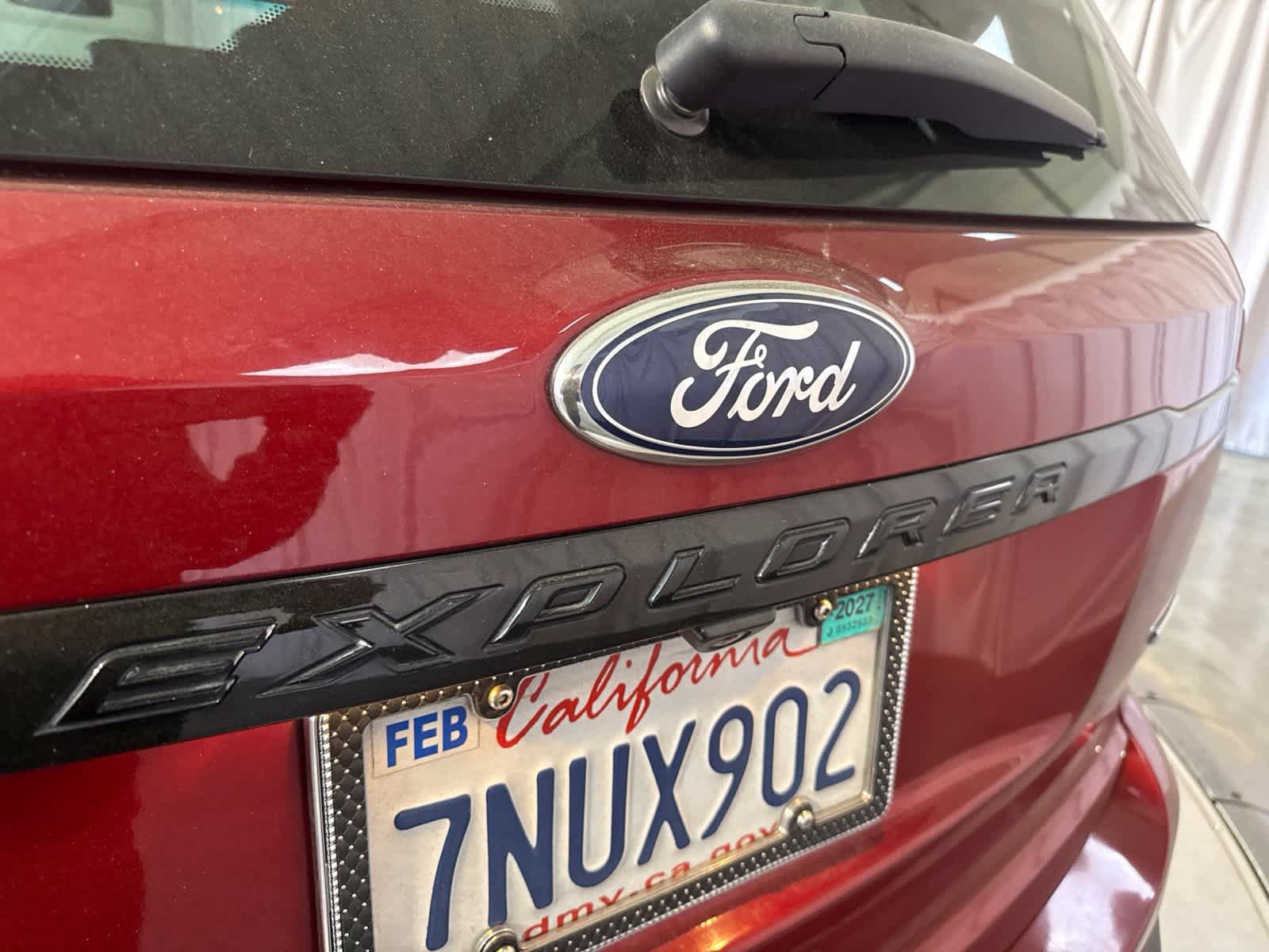 Used 2015 Ford Explorer Sport w/ Equipment Group 401A AWD/4WD image 12