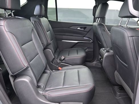 Used 2024 Chevrolet Traverse Z71 w/ LPO, Floor Liner Package image 34