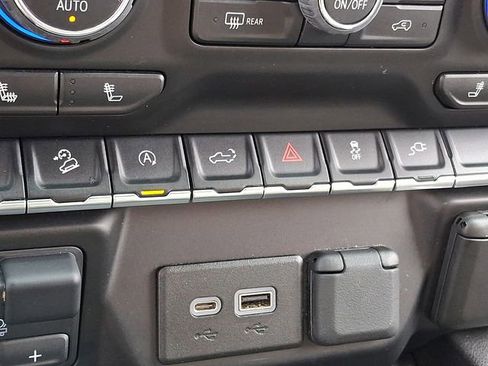 Used 2022 Chevrolet Silverado 1500 RST w/ All Star Edition Plus image 28