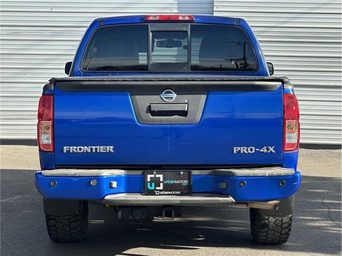 Used 2015 Nissan Frontier PRO-4X image 11