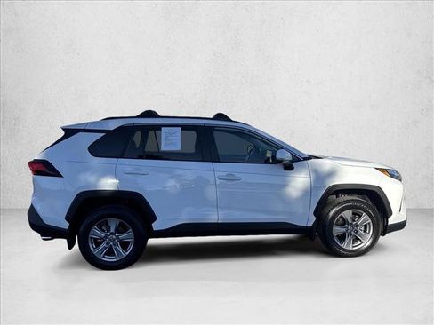 Used 2025 Toyota RAV4 XLE image 7
