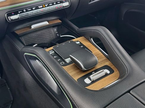Certified 2025 Mercedes-Benz GLS 450 4MATIC w/ AMG Line Exterior image 7