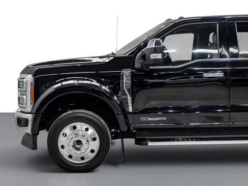 Used 2023 Ford F450 Lariat w/ Chrome Package AWD/4WD image 10