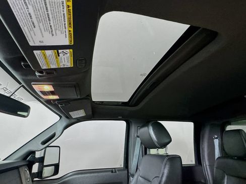 Used 2016 Ford F350 Lariat w/ Lariat Ultimate Package AWD/4WD image 22