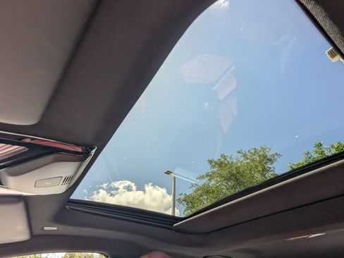 Certified 2023 BMW i4 eDrive35 w/ Premium Package image 8