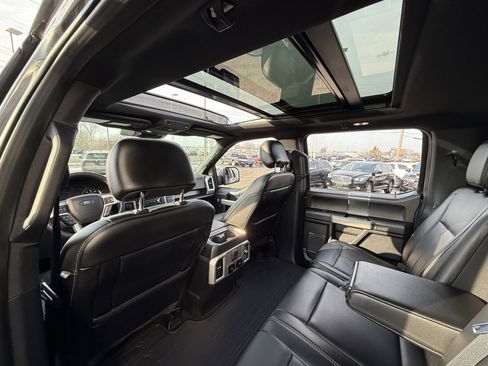 Used 2020 Ford F150 Lariat w/ Equipment Group 502A Luxury image 20