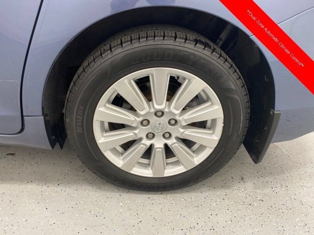 Used 2017 Toyota Sienna Limited Premium AWD/4WD image 10
