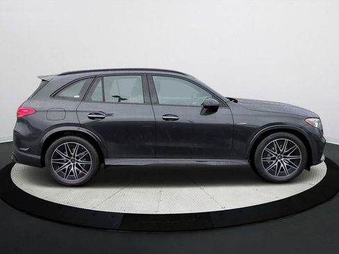 Used 2024 Mercedes-Benz GLC 43 AMG 4MATIC image 2