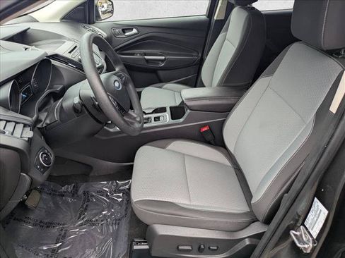 Used 2017 Ford Escape SE AWD/4WD image 15