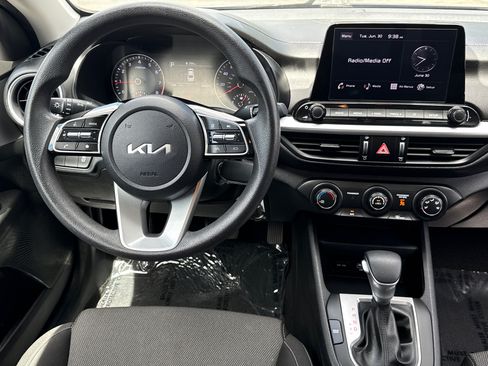 Used 2023 Kia Forte LXS FWD image 18