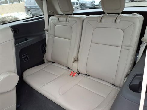 Used 2023 Lincoln Aviator Reserve w/ Elements Package Plus image 13