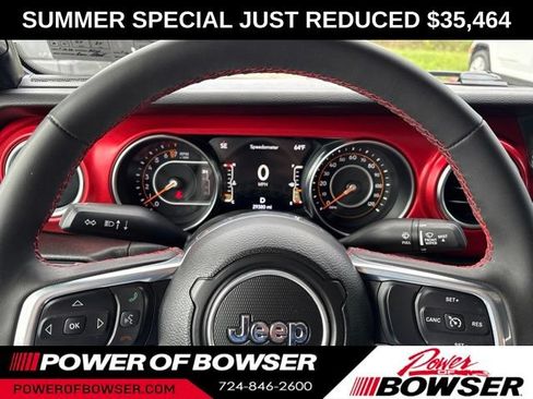 Used 2023 Jeep Gladiator Rubicon w/ Cold Weather Group AWD/4WD image 25