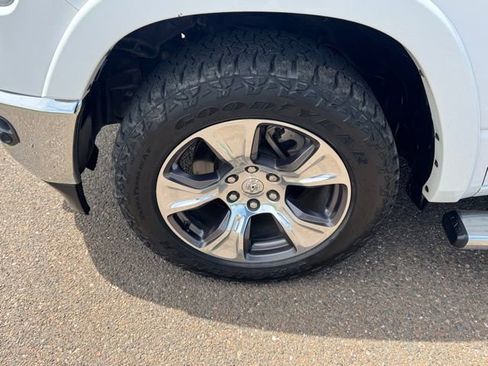 Used 2022 RAM 1500 Laramie image 9