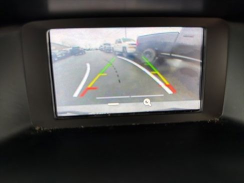 Used 2017 Ford Focus SE image 16