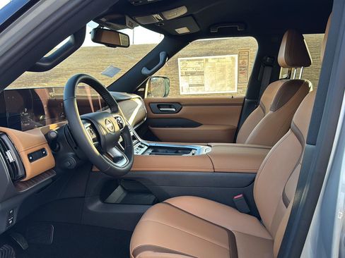 New 2026 Nissan Armada SL w/ Captain's Chari Seat Package RWD image 8