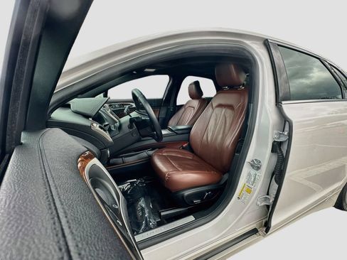 Used 2020 Lincoln MKZ Reserve w/ Elements Package FWD image 21